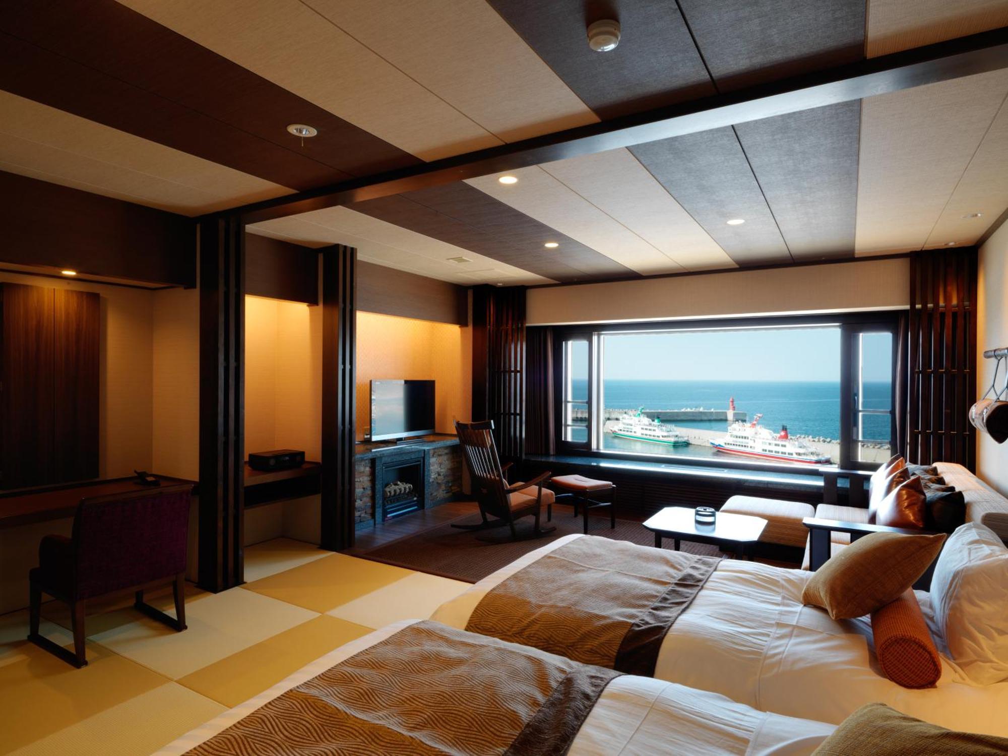 Twin Room with Sea View